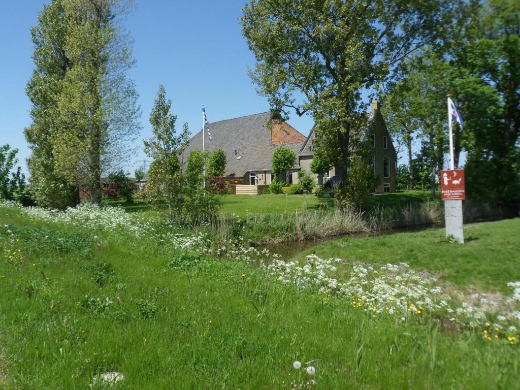Bed And Breakfast Lutje Lollum Franeker Exteriör bild